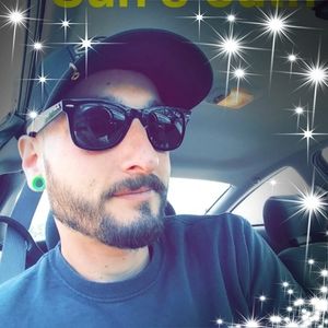 Meet your Posher, Aaron